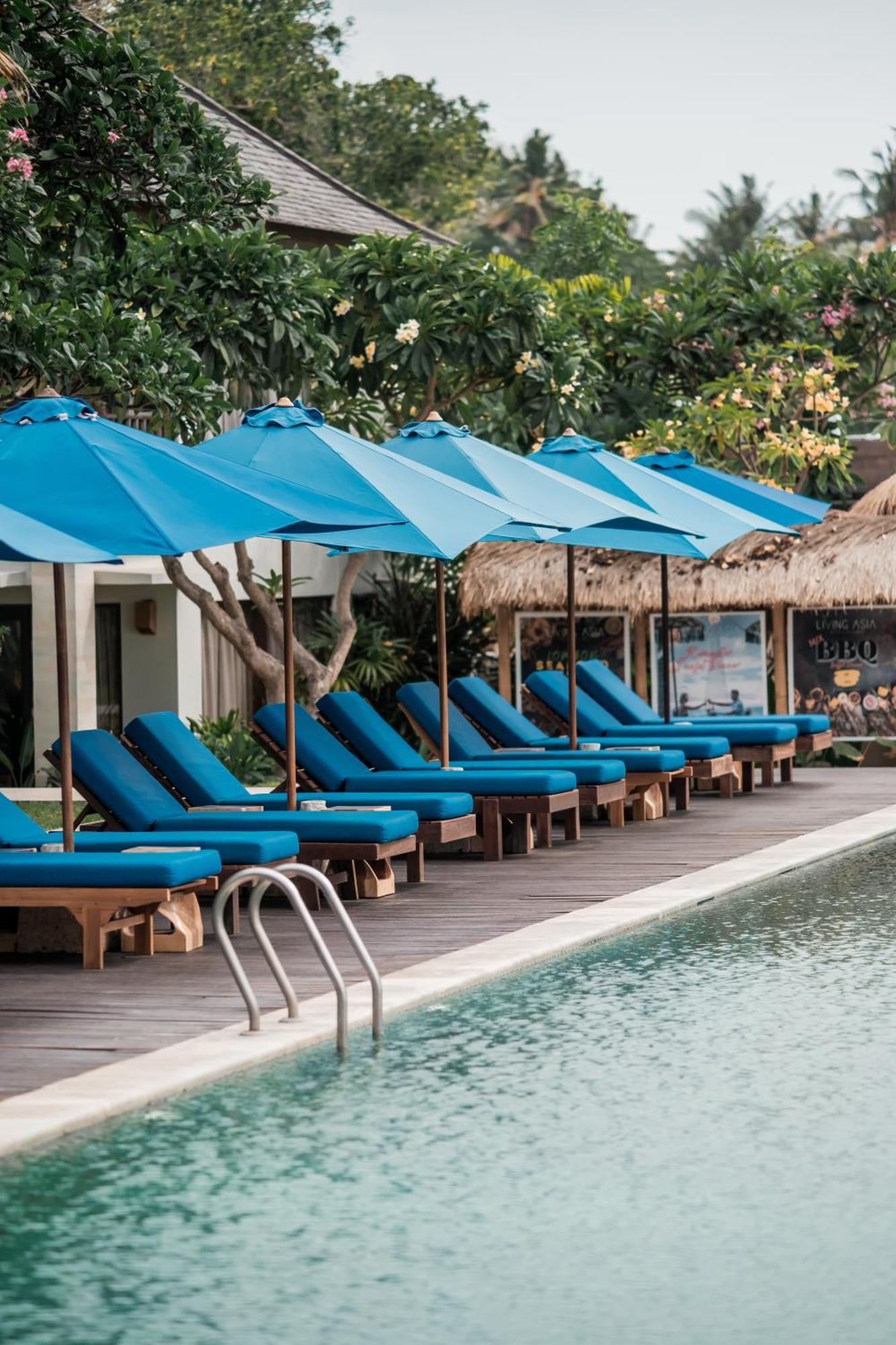 Living Asia Resort And Spa Сенггиги Экстерьер фото
